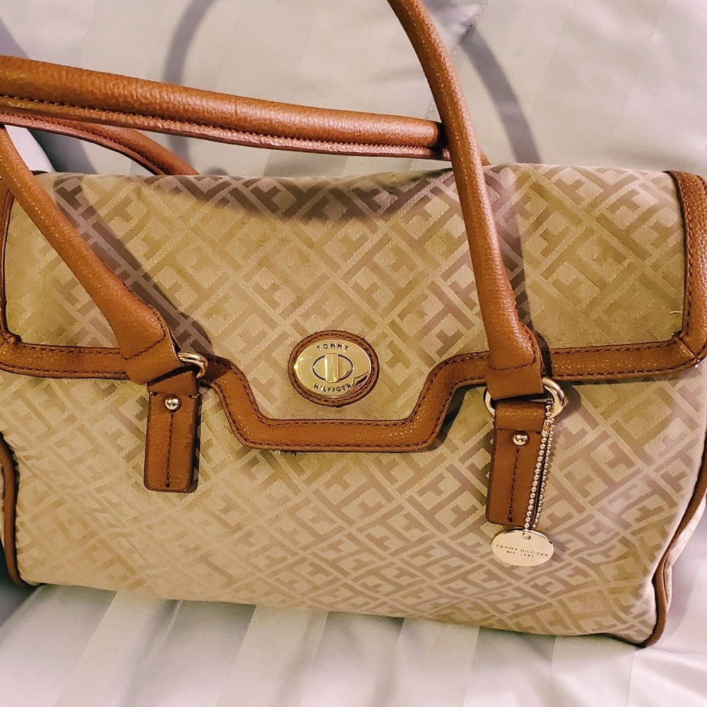 Tommy Hilfiger Bag